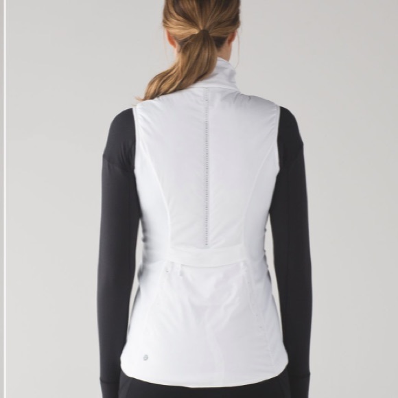 Lululemon run for cold vest - Picture 6 of 9